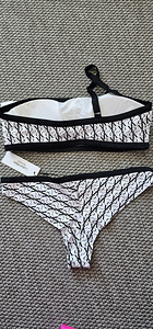 Новый Calvin klein bikini for s 75d-80c, брюки brasiliaa 38 (3 фото из 3)