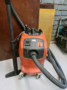 Ehitustolmuimeja Hilti VC 40-UL (2 foto / 2)
