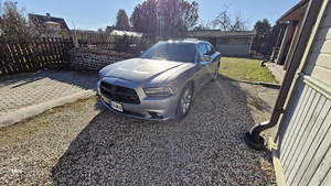 Dodge Charger R/T Plus (2 foto / 15)