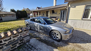 Dodge Charger R/T Plus (4 foto / 15)