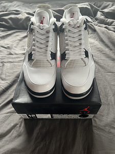 Jordan 4 Retro White Cement (4 foto / 4)