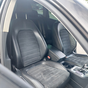 Volkswagen Passat 2.0 103kW (14 foto / 15)
