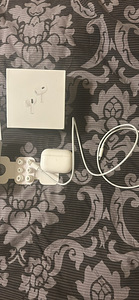 AirPods Pro 2 (8 фото из 10)