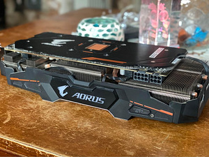 GIGABYTE AORUS RX580 XTR 8GB (3 foto / 3)