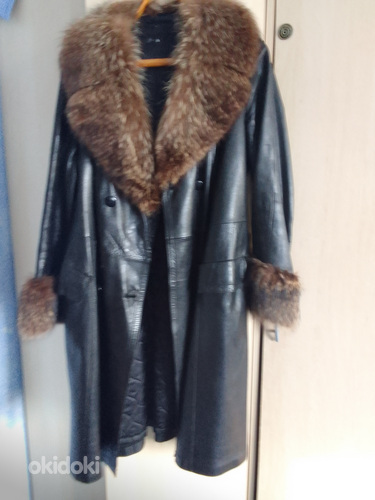 Продам женское кожаное пальто (фото #3)