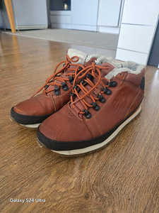 New balance 42 (1 foto / 2)