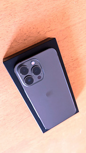 Apple iPhone 13 Pro 256 ГБ Графит (4 фото из 4)