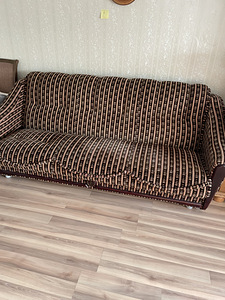 Diivanvoodi + 1 istekoht tugitool-voodi + 2 kohta. Tugitooli voodi (3 foto / 3)