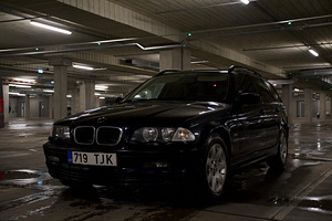 BMW 320 2.0 100 kw 2001 (1 foto / 12)