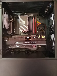 I7-7800X/X299/16GB RAM/SSD 1000GB/HDD 1000GB/GTX 1080 8GB (8 foto / 10)