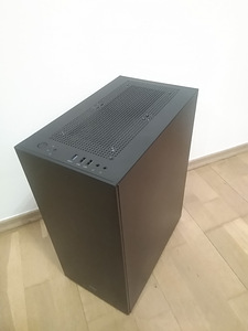 Intel I5-7600/B250M/12GB/SSD 128GB/HDD 500GB/RX 6600 8GB (5 foto / 10)