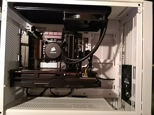 Intel I7-6700/B250M/16GB RAM/SSD 240GB/RX 5700 XT OC 8GB (7 foto / 10)