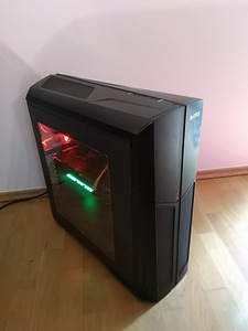 I7-6700/B150M/16GB RAM/SSD 250GB/HDD 1000GB/GTX 1070 8GB (1 foto / 10)