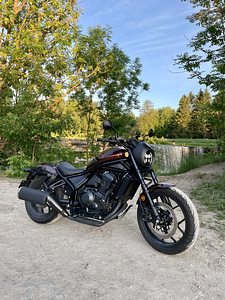 Honda Rebel CMX 1100 Manuaal R2 EURO5 64kW (4 foto / 9)
