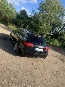 Audi a6 c6 S-line (3 foto / 5)