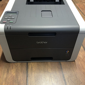 WiFI Värviline laserprinter Brother HL-3140cw (3 foto / 4)