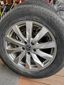235/60/18 Honda CRV CR-V wheels (rims+tires) 4pcs (3 foto / 8)