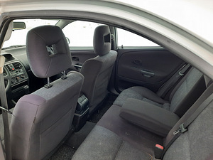 Mitsubishi Carisma GDI vahetus (10 foto / 13)