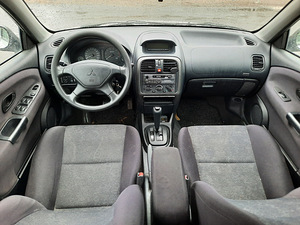 Mitsubishi Carisma GDI vahetus (3 foto / 13)