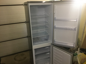 Külmkapp (1 foto / 2)