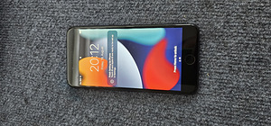 iPhone 7 Plus черный — 128 ГБ (2 фото из 3)