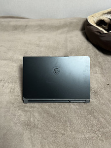 Müüa / vahetada mänguri sülearvuti MSI Cyborg 15 A13V (3 foto / 4)