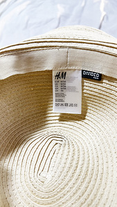 H&M Panama (2 foto / 3)