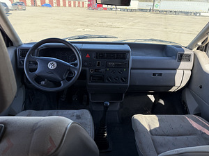 VOLKSWAGEN TRANSPORTER DOKA PRITSCHE (4 foto / 7)