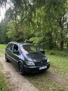 Opel zafira (3 foto / 6)