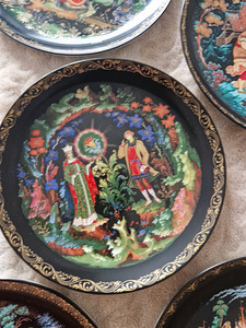 Vintage taldrik Palekh "Kivist lill" (1 foto / 6)