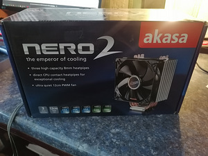 Cooler Akasa (5 foto / 5)