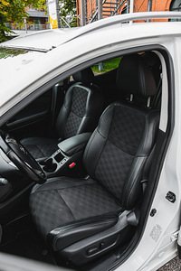 Nissan Qashqai 1.2 85kW (10 foto / 15)