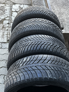 R17 225/45/R17 NEXEN (1 foto / 6)