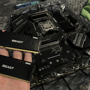 Arvuti / PC / Компьютер / RTX 4060TI 16GB / Ryzen 5 7600X (8 foto / 8)