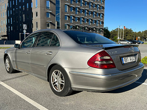 Mercedes-Benz W211 E220 CDI Avantgarde, 2005 (6 foto / 15)