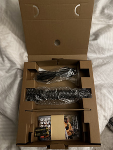 JBL Partybox-On-The-Go-Essentials (6 фото из 6)