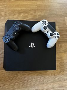 PS4 PRO 1TB + 2 kontrollerit + 3 mängu (1 foto / 2)