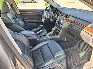 Skoda Superb 3.6 V6 191kW (8 foto / 10)