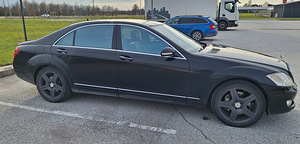 Mercedes-Benz S 500 4matic Long 5.5 V8 285kW (3 foto / 13)