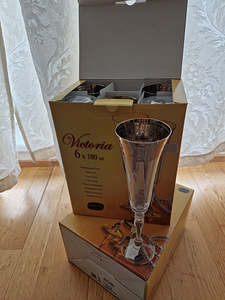 Бокалы для шампанского (2 фото из 3)
