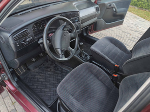 VW Golf Mk3 1993 1,8 66kw (10 foto / 12)