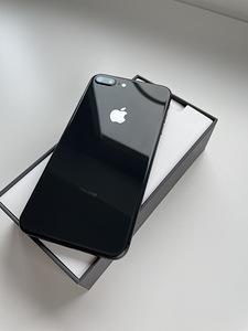 iPhone 8 plus (3 foto / 3)