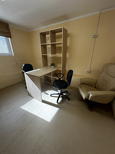10 m² kabinet maniküürile/pediküürile- valmis tööks (8 foto / 11)