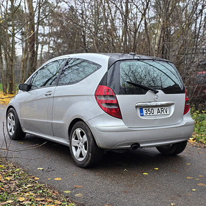 Mercedes-Benz A 200 CDI (5 foto / 6)