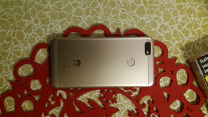Huawei P9 Lite mini (2 фото из 2)