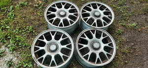 Volvo v40/s40 4x114,3 valuveljed 15" kesk ava 67 (1 foto / 2)