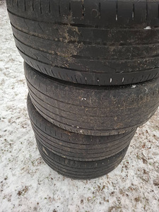 Toyota /Lexus 16" 5x114,3 veljed koos kilpide ja rehvidega (2 foto / 3)