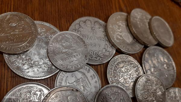 Серебряные монеты 300г (фото #2)
