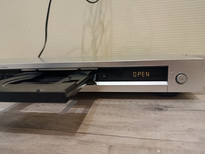 YAMAHA DVD s 559 (3 foto / 3)