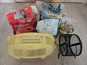 Näriklooma kandekott + allapanud + toit (1 foto / 1)